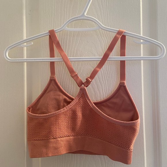 NEW BALANCE Sports Bra - Picture 3 of 3